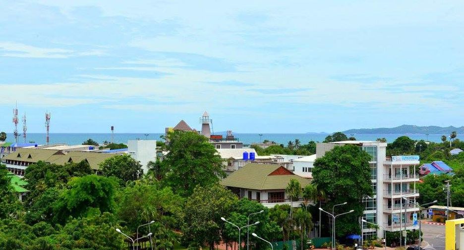 For rent 2 bedrooms condo in Bang Lamung, Chonburi