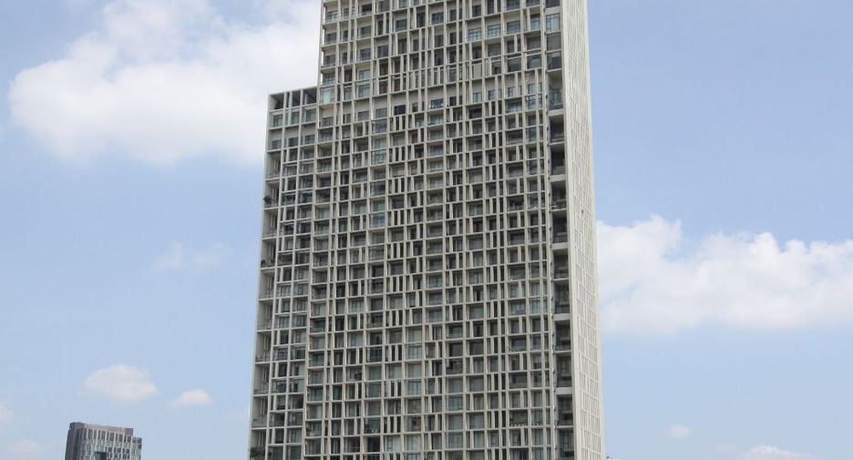 À louer et à vendre 2 chambres condo à Sathon, Bangkok
