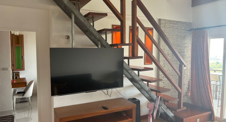For sale 3 bedrooms condo in Bang Lamung, Chonburi