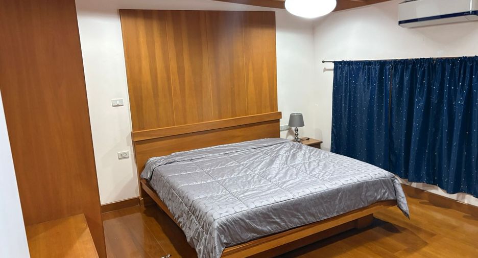 For sale 3 bedrooms condo in Bang Lamung, Chonburi