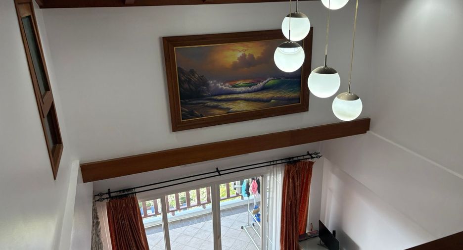 For sale 3 bedrooms condo in Bang Lamung, Chonburi