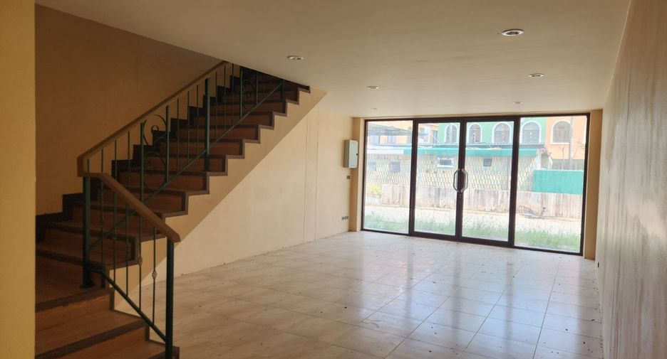 For sale retail Space in Pak Chong, Nakhon Ratchasima
