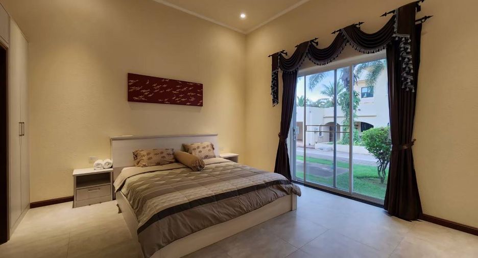 For rent and for sale 5 bedrooms house in Bang Lamung, Chonburi