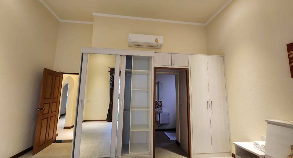 For rent and for sale 5 bedrooms house in Bang Lamung, Chonburi