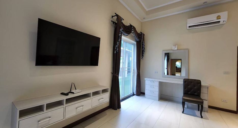 For rent and for sale 5 bedrooms house in Bang Lamung, Chonburi