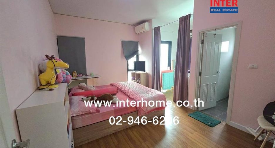 For sale 4 bedrooms house in Lam Luk Ka, Pathum Thani