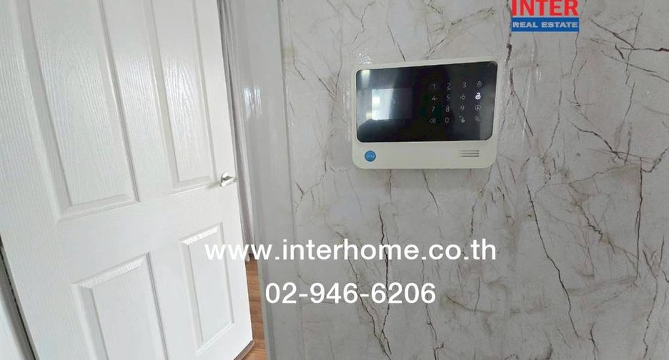 For sale 4 bedrooms house in Lam Luk Ka, Pathum Thani