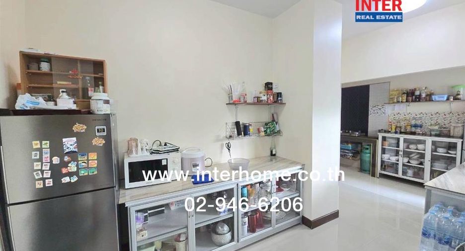 For sale 4 bedrooms house in Lam Luk Ka, Pathum Thani