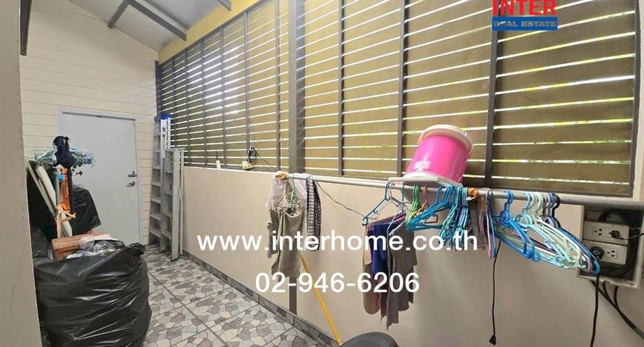 For sale 4 bedrooms house in Lam Luk Ka, Pathum Thani