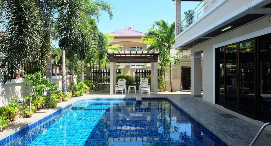 For rent and for sale 3 bedrooms villa in Bang Lamung, Chonburi