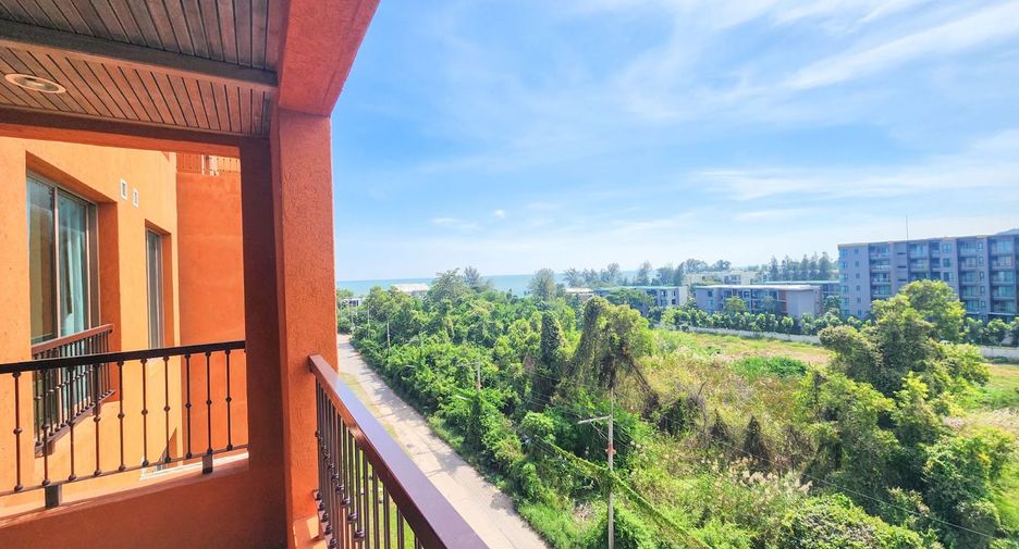 For sale 2 bedrooms condo in Hua Hin, Prachuap Khiri Khan