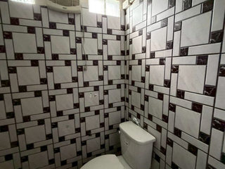For sale 3 bedrooms townhouse in Huai Khwang, Bangkok