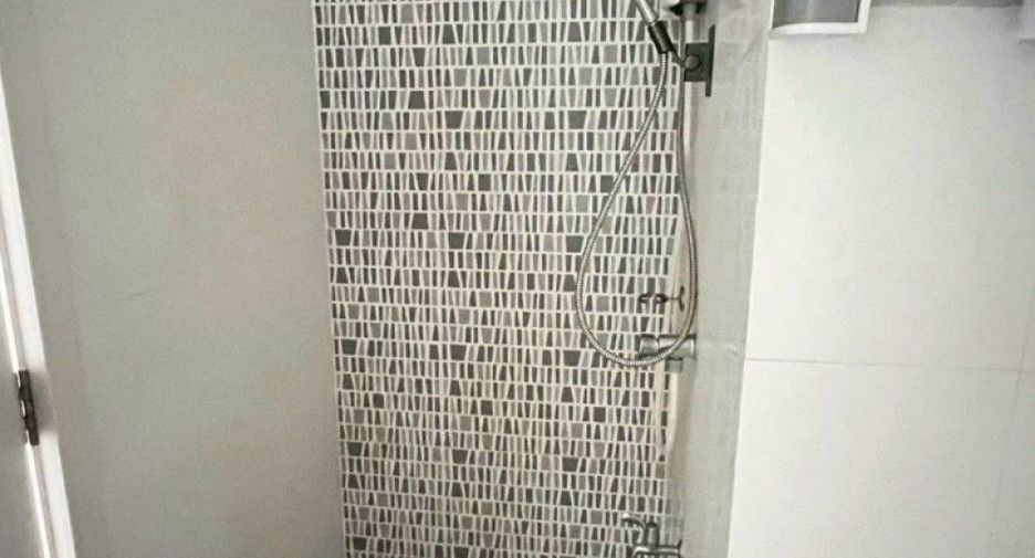 Wohnung zum Kauf mit 1 Zimmer in Phutthamonthon, Nakhon Pathom