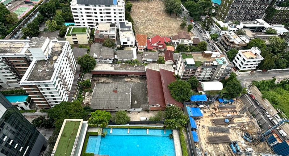 ให้เช่า 2 ห้องนอน คอนโด ใน คลองเตย, กรุงเทพฯ