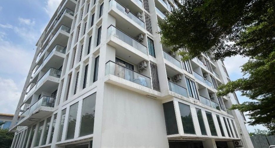 For sale 1 bed condo in Bang Sao Thong, Samut Prakan