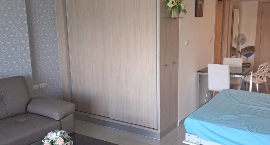 For sale 1 bed condo in Bang Lamung, Chonburi