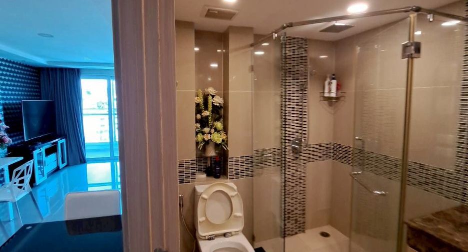 For sale 1 bed condo in Bang Lamung, Chonburi