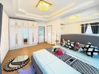 À louer 5 chambres maison à Bang Lamung, Chonburi