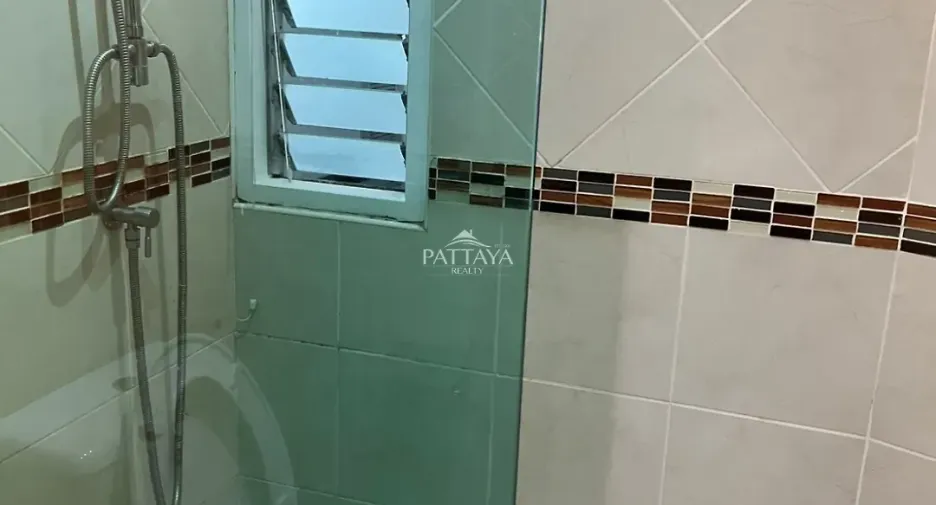 Wohnung zum Kauf mit Studio in Bang Lamung, Chonburi
