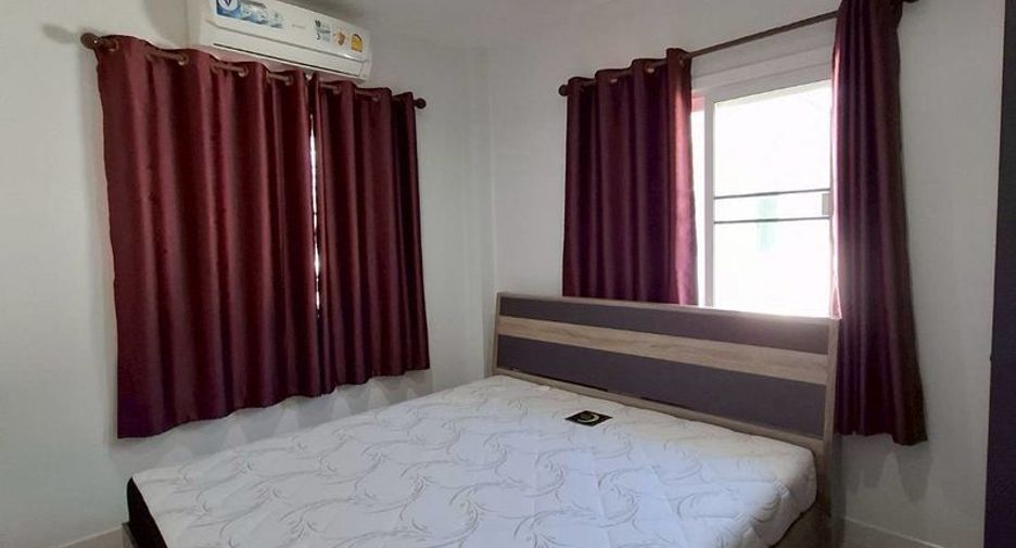 For rent 3 bedrooms house in Saraphi, Chiang Mai