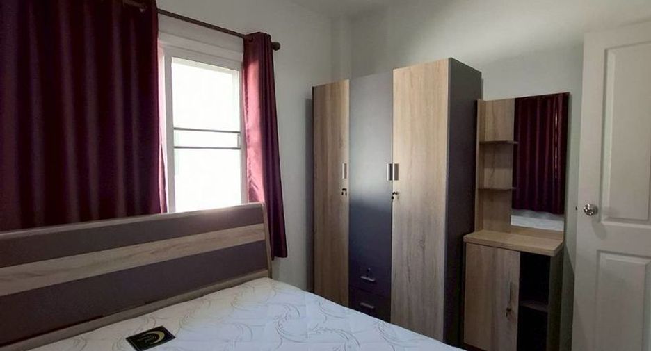 For rent 3 bedrooms house in Saraphi, Chiang Mai