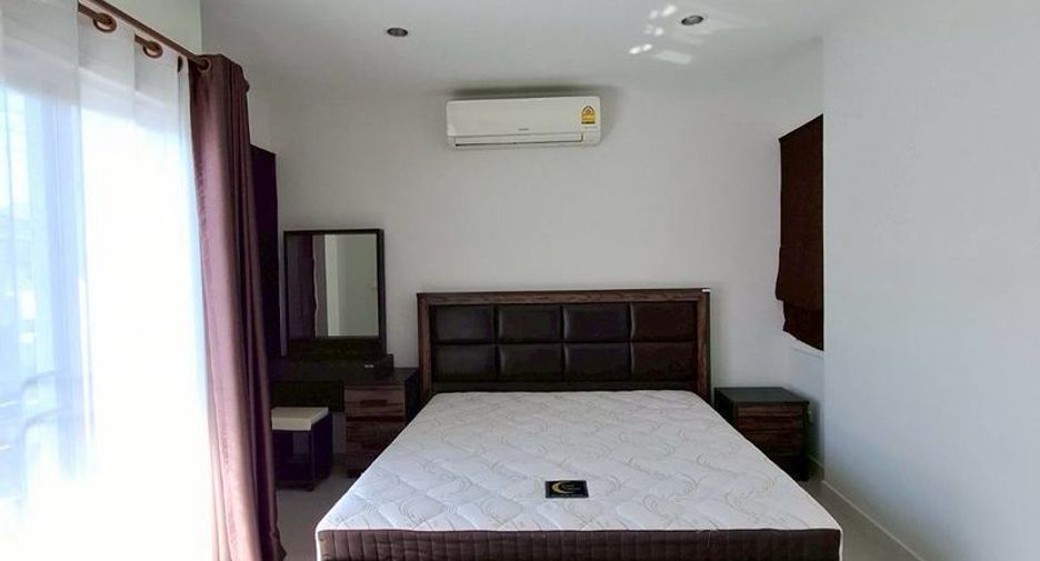For rent 3 bedrooms house in Saraphi, Chiang Mai