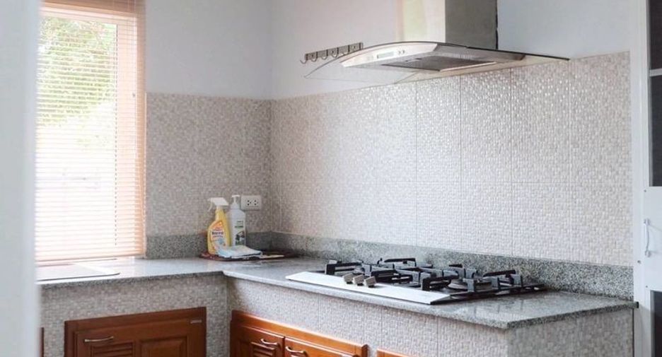 For rent 4 bedrooms house in Hang Dong, Chiang Mai