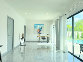 Villa zum Kauf mit 4 Zimmer in Bang Lamung, Chonburi