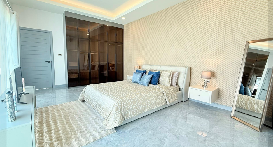 À vendre 4 chambres villa à Bang Lamung, Chonburi