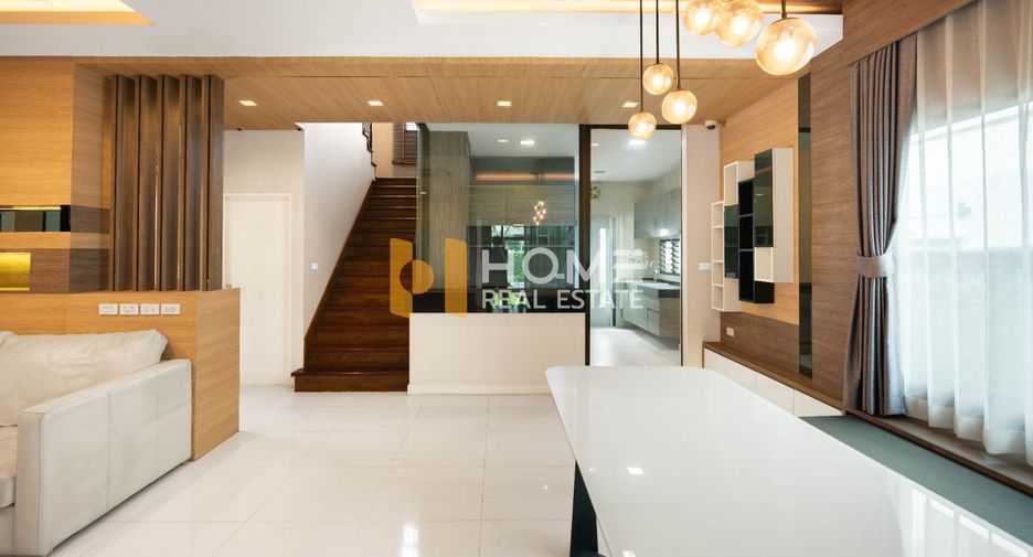 For sale 4 bedrooms house in Bang Khae, Bangkok