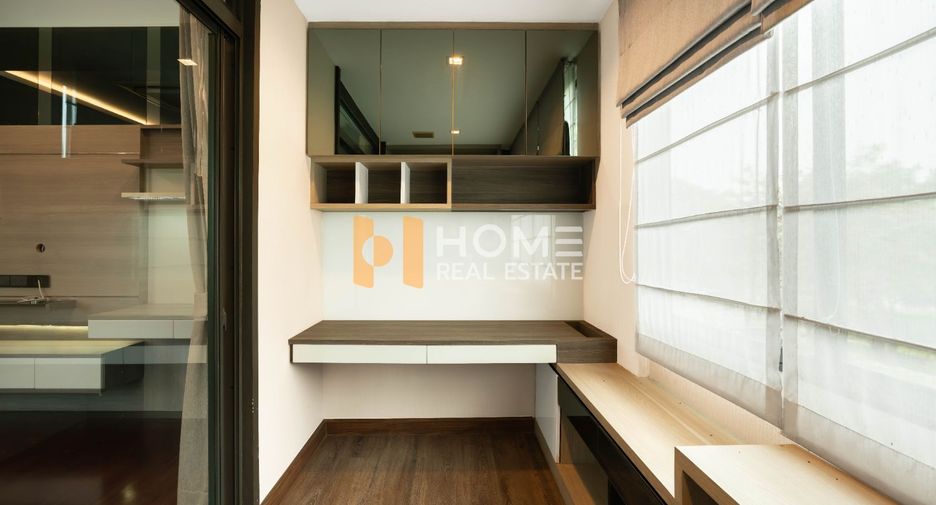 For sale 4 bedrooms house in Bang Khae, Bangkok