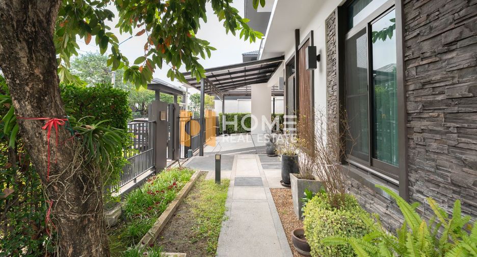 For sale 4 bedrooms house in Bang Khae, Bangkok