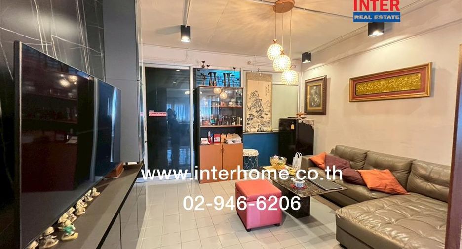 Local comercial en venta de 4 habitaciones en Thung Khru, Bangkok