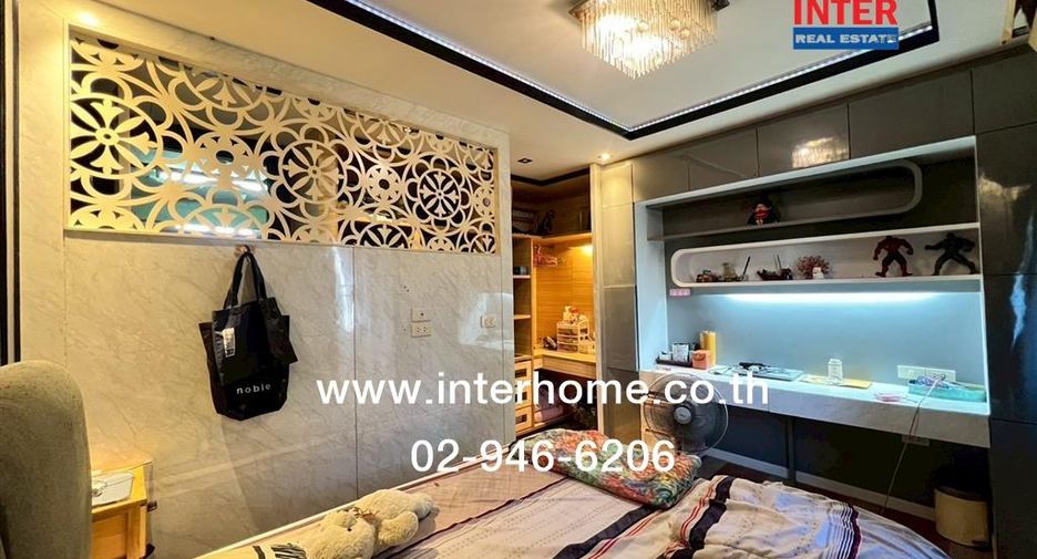 Local comercial en venta de 4 habitaciones en Thung Khru, Bangkok