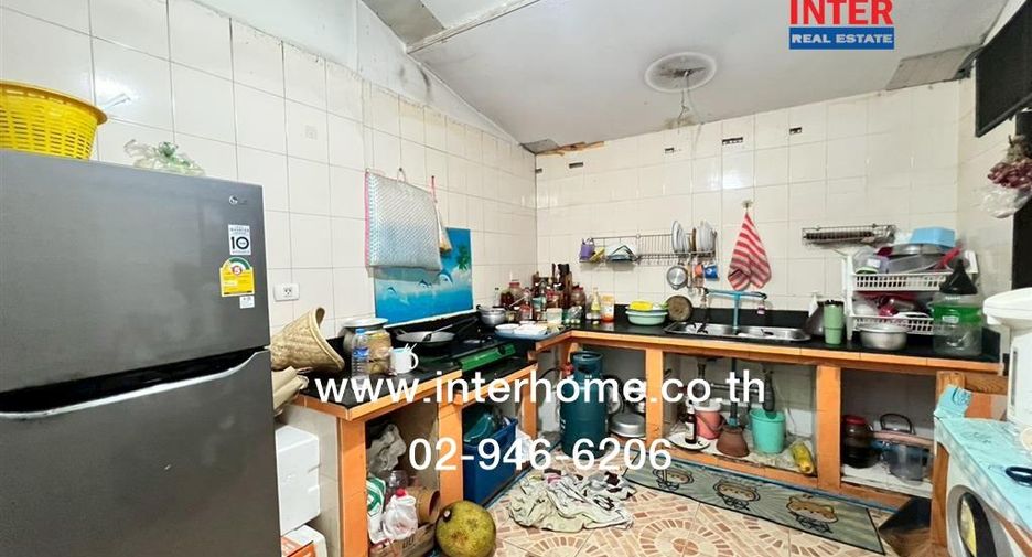 For sale 4 bedrooms townhouse in Thung Khru, Bangkok