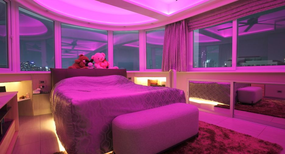 For rent そして for sale 2 ベッドルーム condo in Pratumnak, Pattaya
