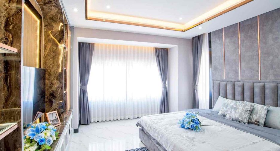 Villa zum Kauf mit 4 Zimmer in Bang Lamung, Chonburi
