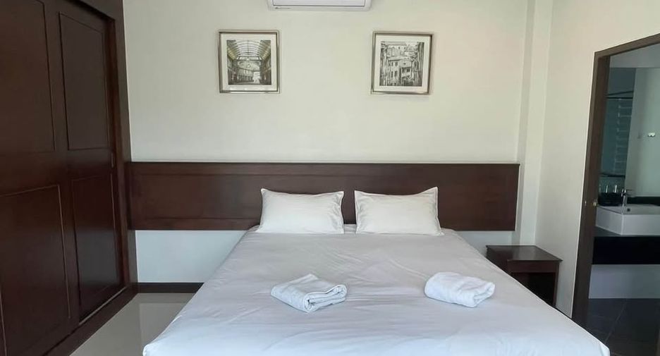 For rent 2 bedrooms villa in Mueang Phuket, Phuket