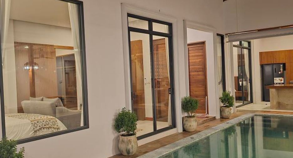 For rent 6 bedrooms villa in Thalang, Phuket