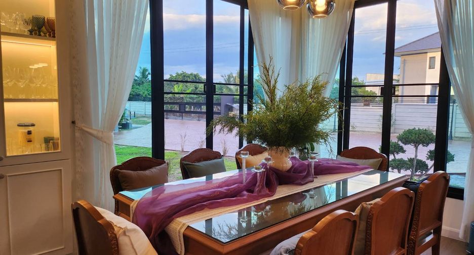For sale 5 bedrooms house in Hang Dong, Chiang Mai