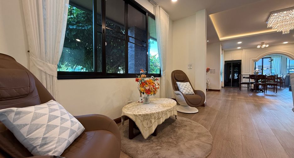 For sale 5 bedrooms house in Hang Dong, Chiang Mai