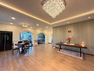 For sale 5 bedrooms house in Hang Dong, Chiang Mai
