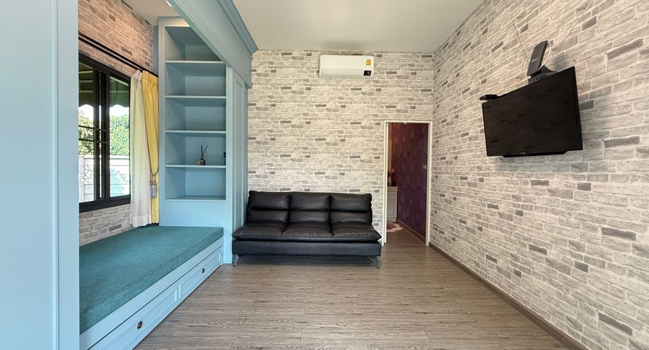 For sale 5 bedrooms house in Hang Dong, Chiang Mai