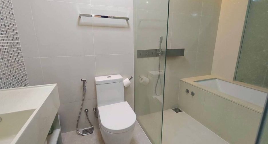 For sale 1 bed condo in Watthana, Bangkok