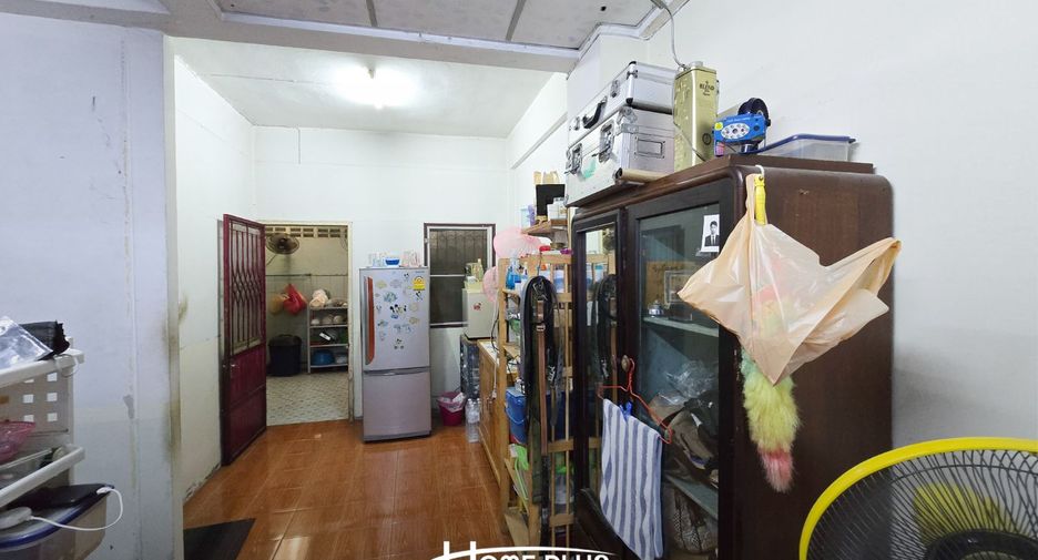 For sale 2 bedrooms townhouse in Nong Khaem, Bangkok