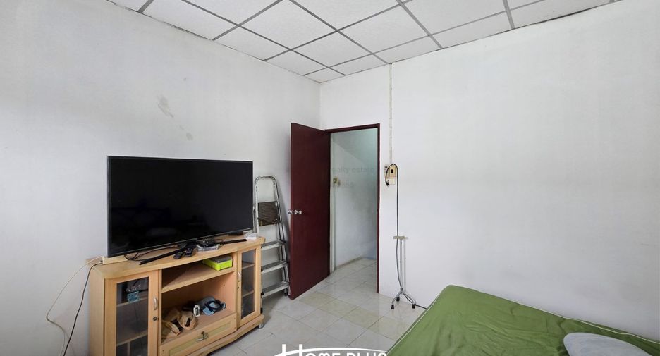 For sale 2 bedrooms townhouse in Nong Khaem, Bangkok