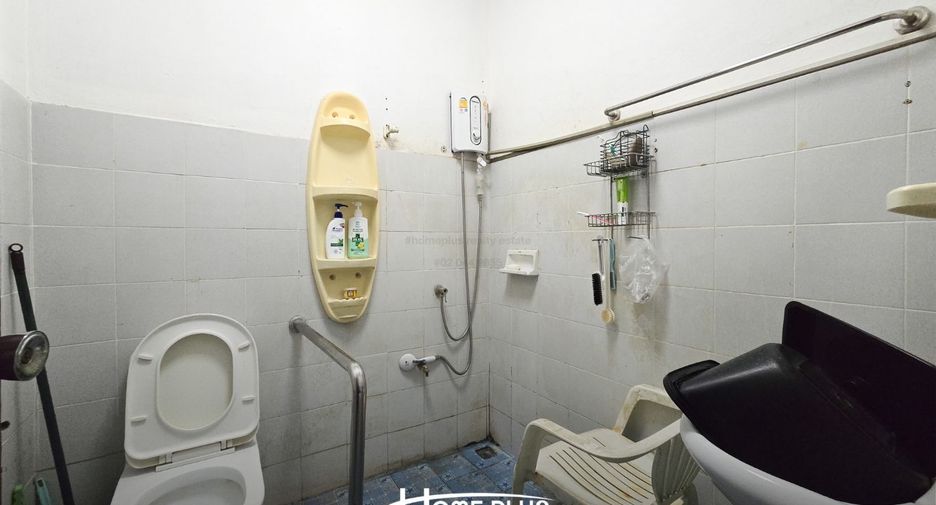 For sale 2 bedrooms townhouse in Nong Khaem, Bangkok