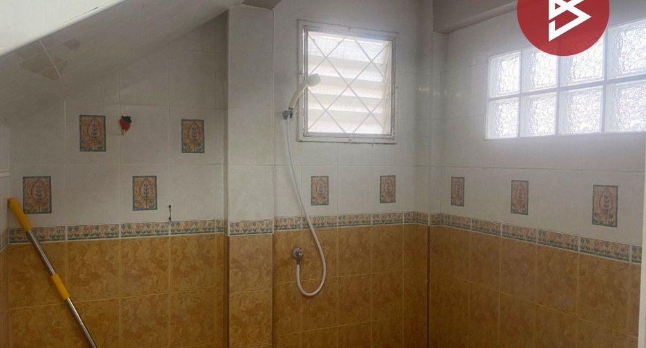 Casa en venta de estudio en Ban Chang, Rayong