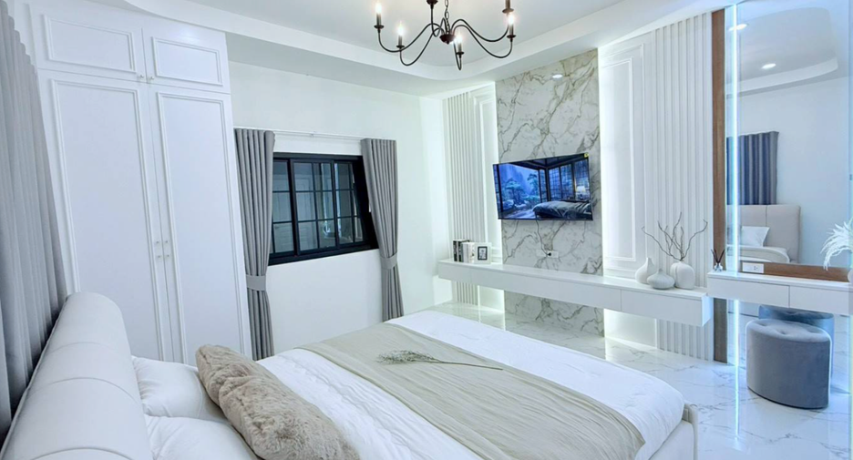 Casa en venta de 3 habitaciones en Bang Lamung, Chonburi