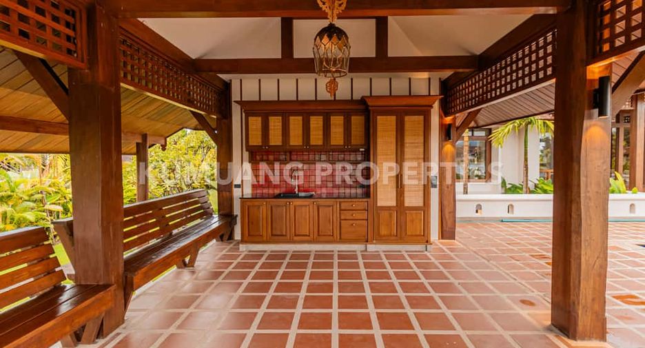 For rent and for sale 4 bedrooms house in Doi Saket, Chiang Mai